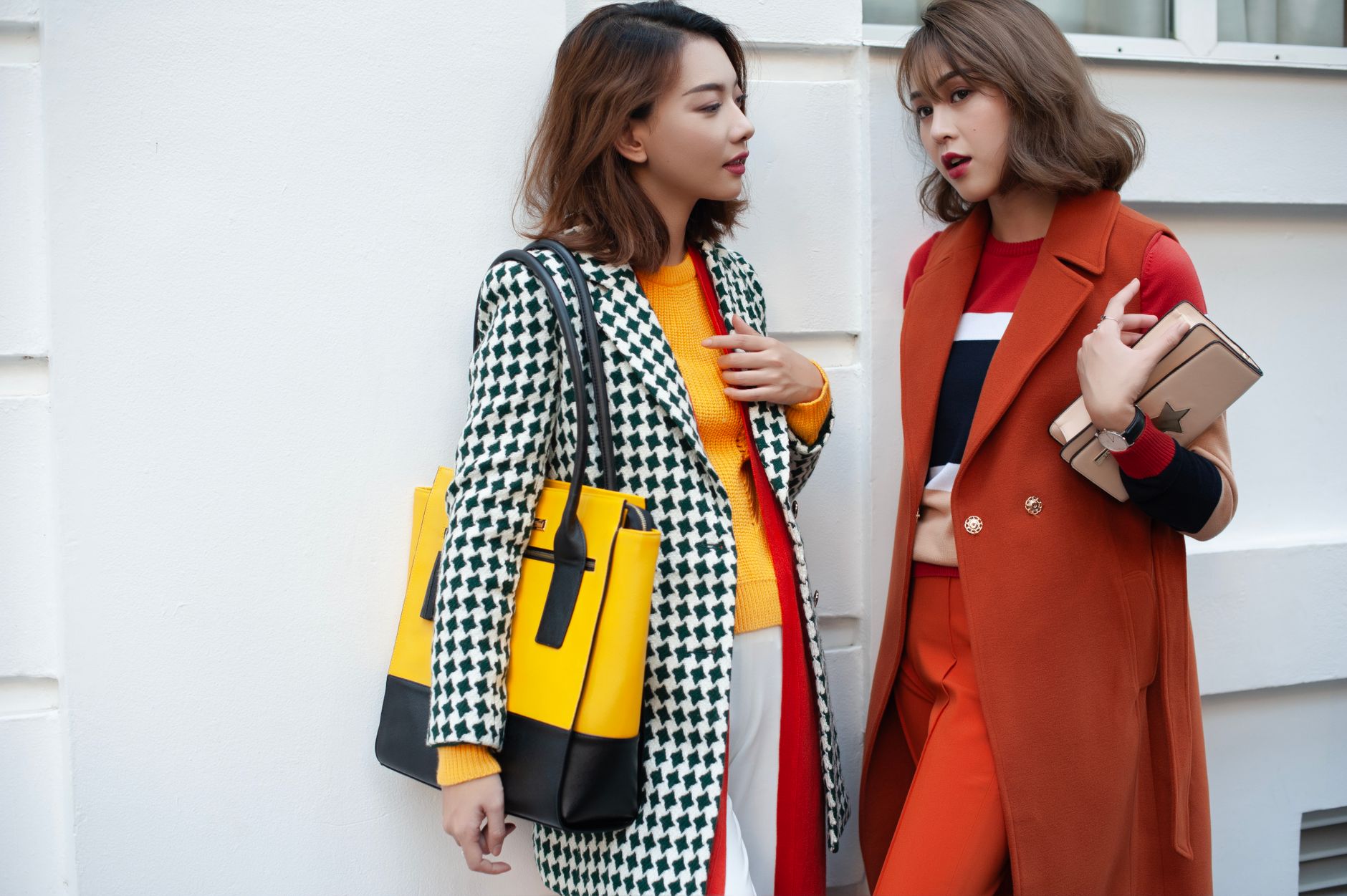 A collection of fall 2023 handbags showcasing various trends.